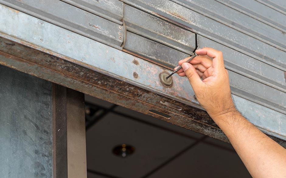 ouvrir une porte blindée avec une radio Livry-Gargan